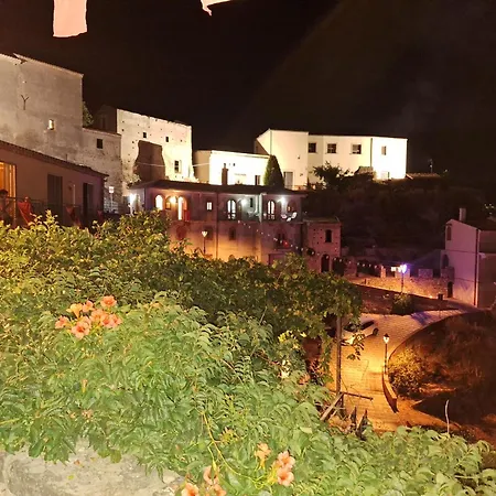 A Casa Da Nonna Brasa Savoca